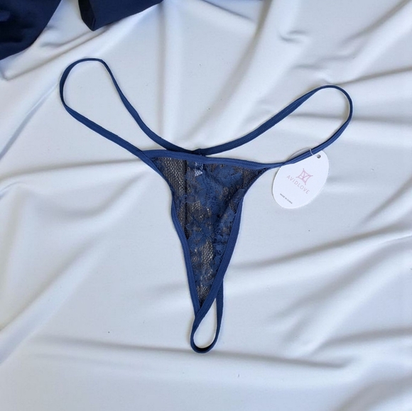 Avidlove Navy Blue Lace Thong Panty Size XL (New) - Picture 2 of 6
